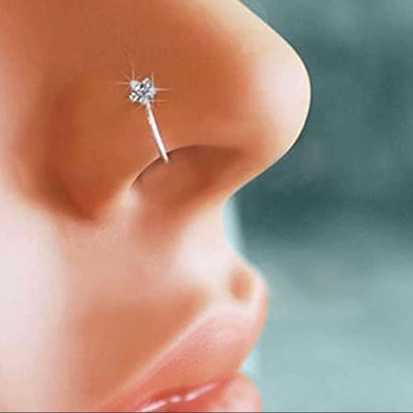 Green Flower Nose Ring Small Thin - Picture 2 of 4